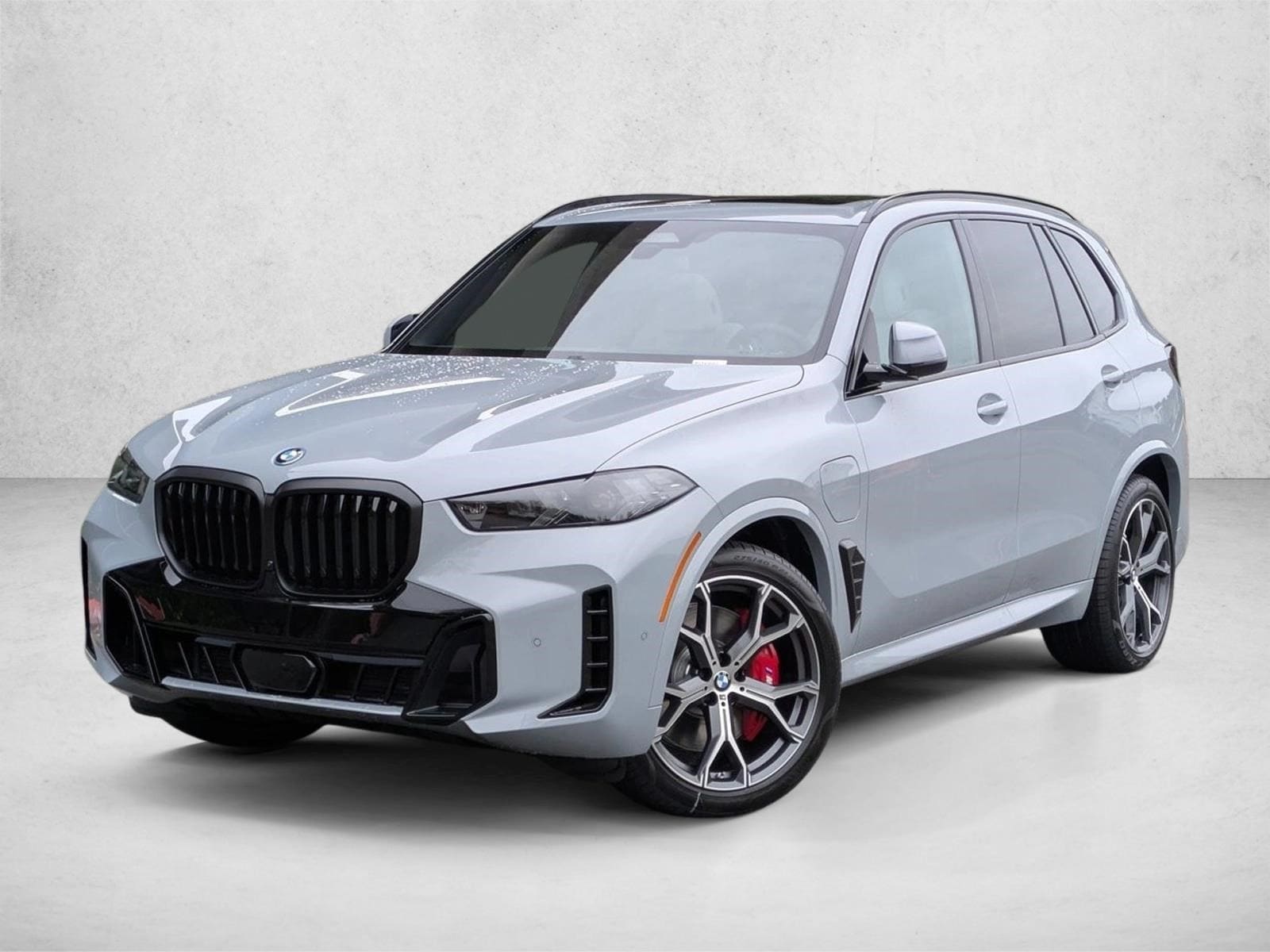 2026 BMW X5 50e's photo
