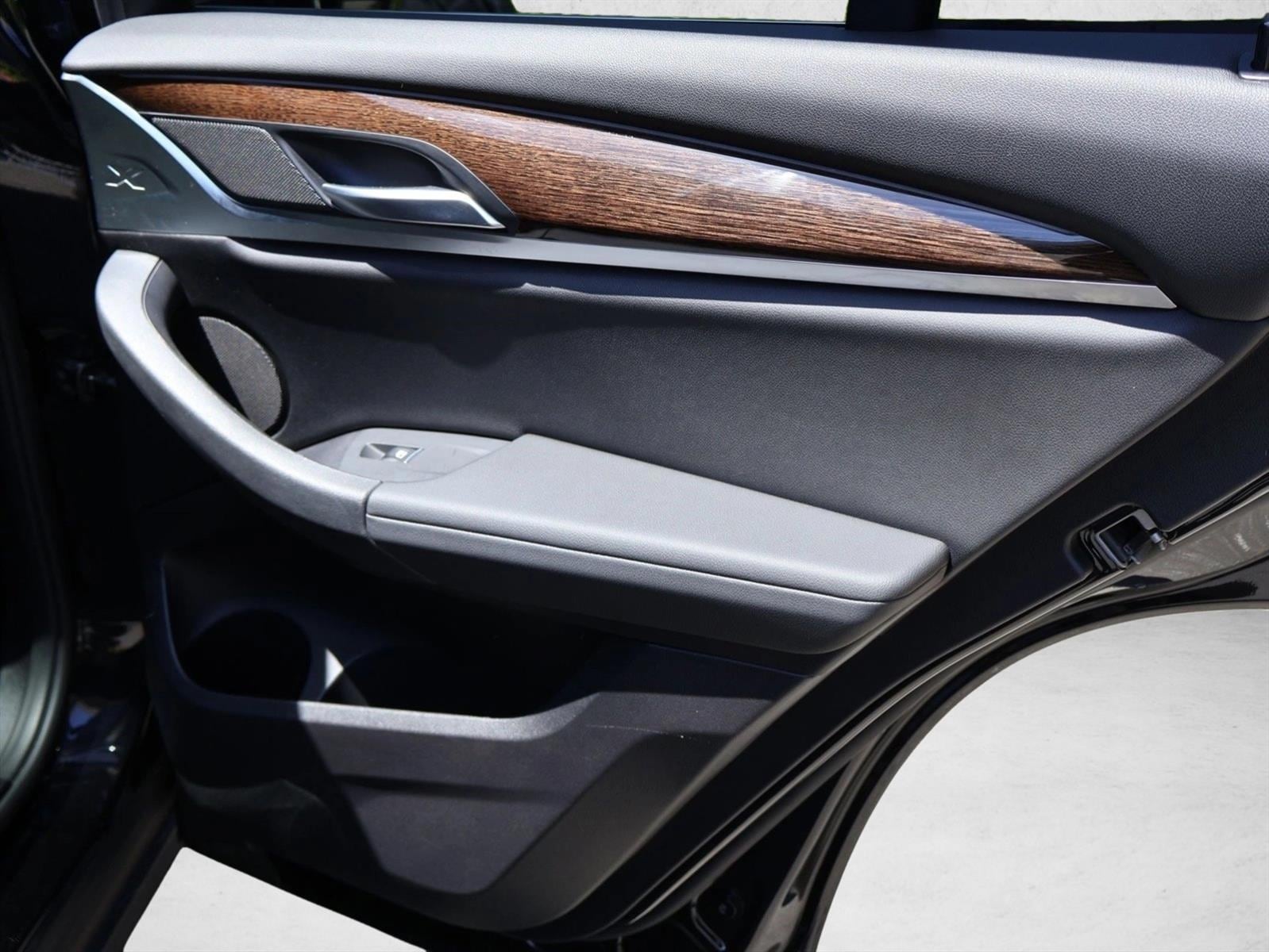2022 BMW X3 30i - Photo 27