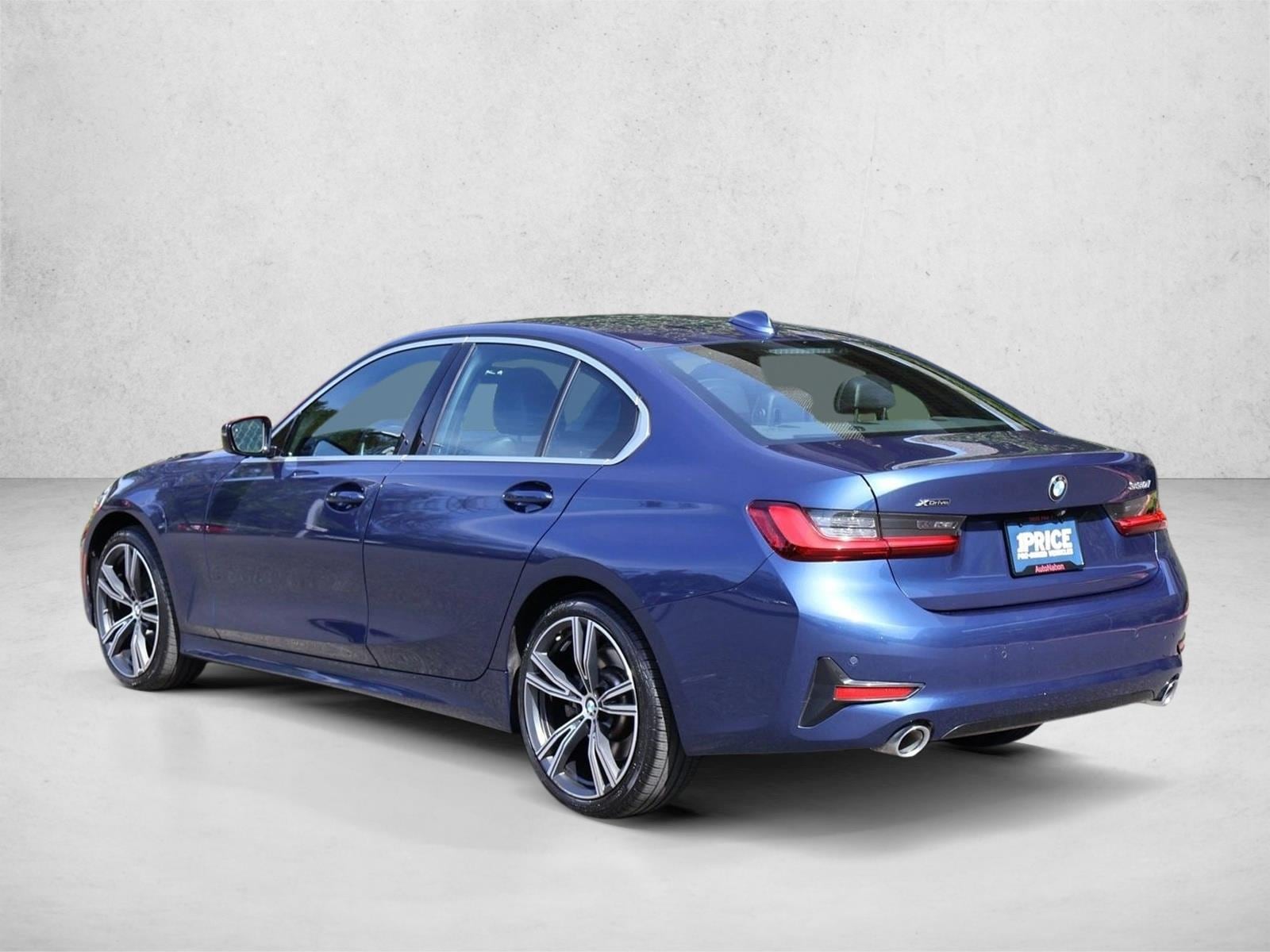 2022 BMW 3 Series 330i - Photo 10