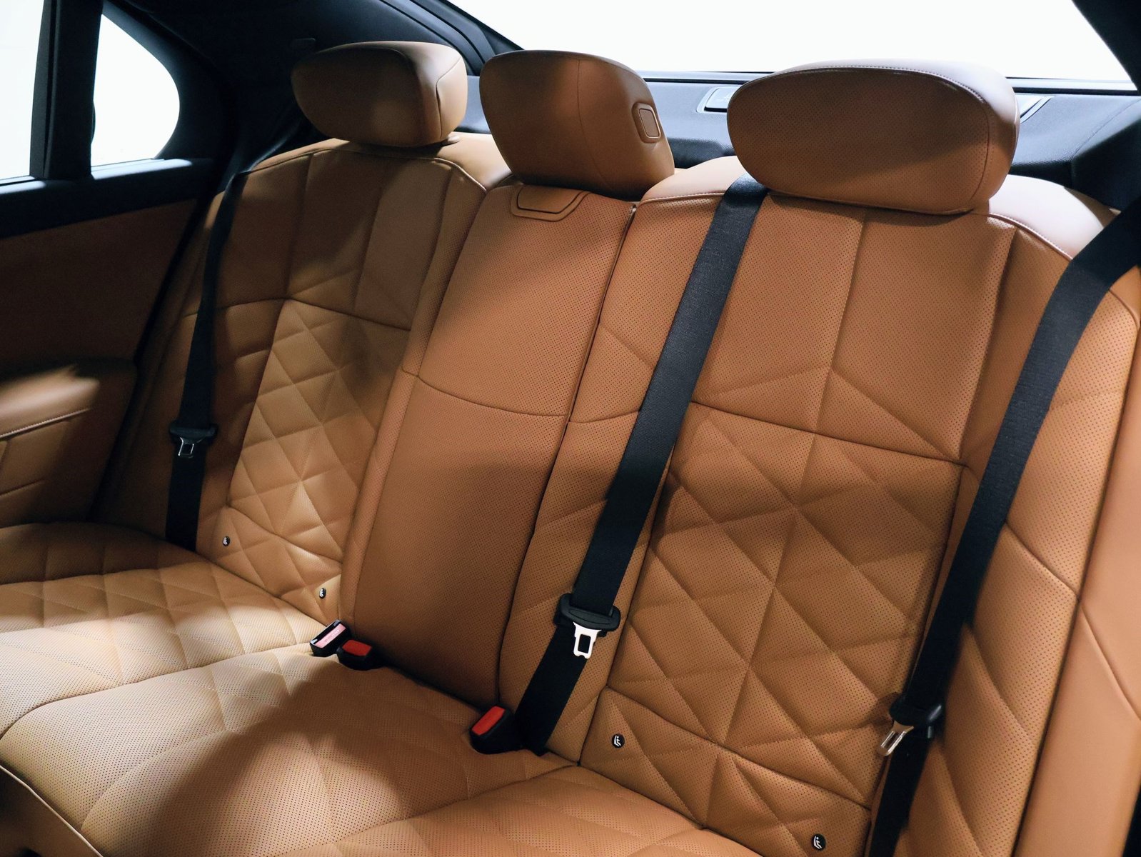 2025 BMW 7 Series 740i - Photo 24
