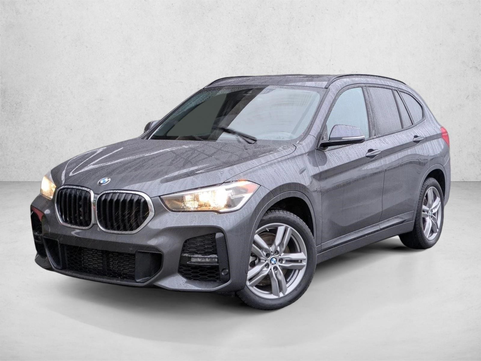 2021 BMW X1 28i's photo