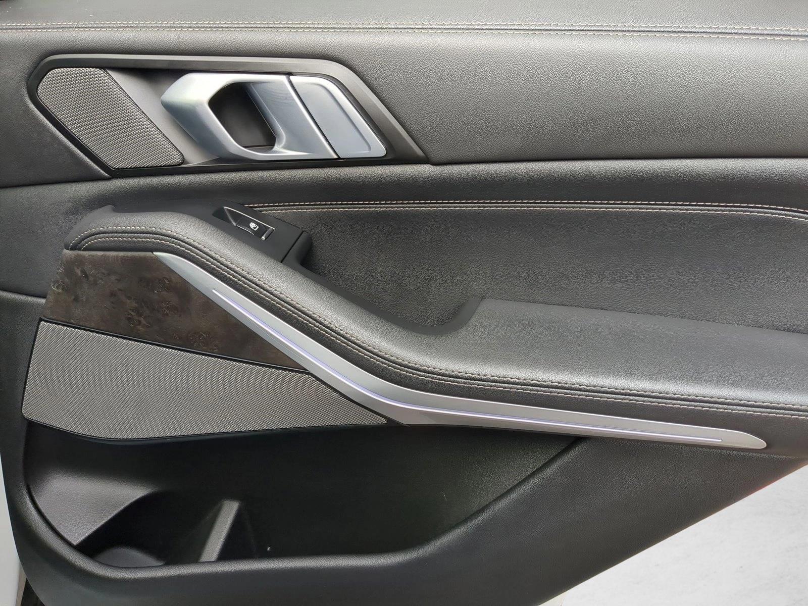 2024 BMW X5 40i - Photo 24