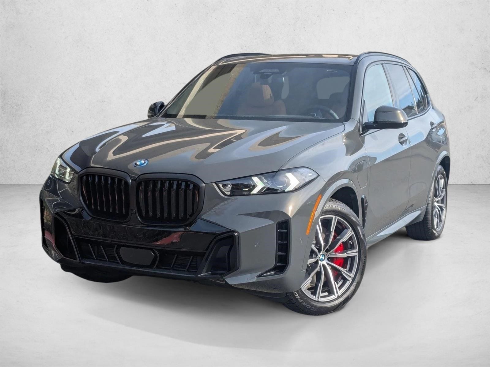 2026 BMW X5 xDrive50e's photo