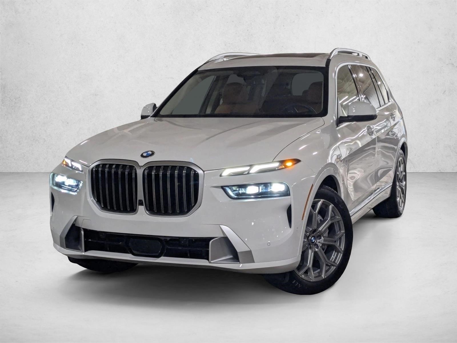 2026 BMW X7 xDrive40i's photo