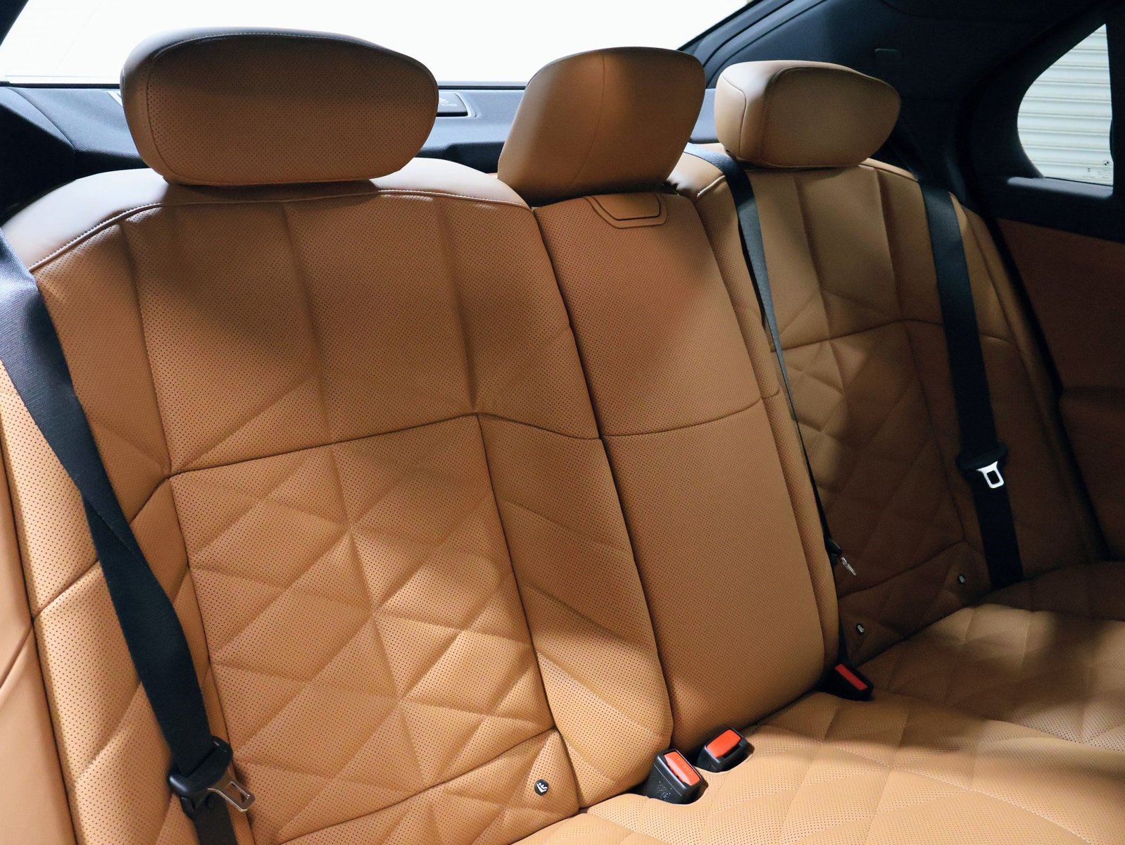 2025 BMW 7 Series 740i - Photo 28