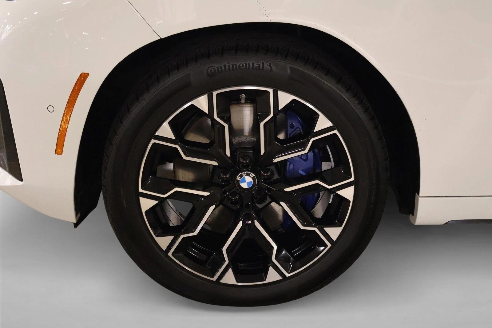 2025 BMW X3 M50 - Photo 27