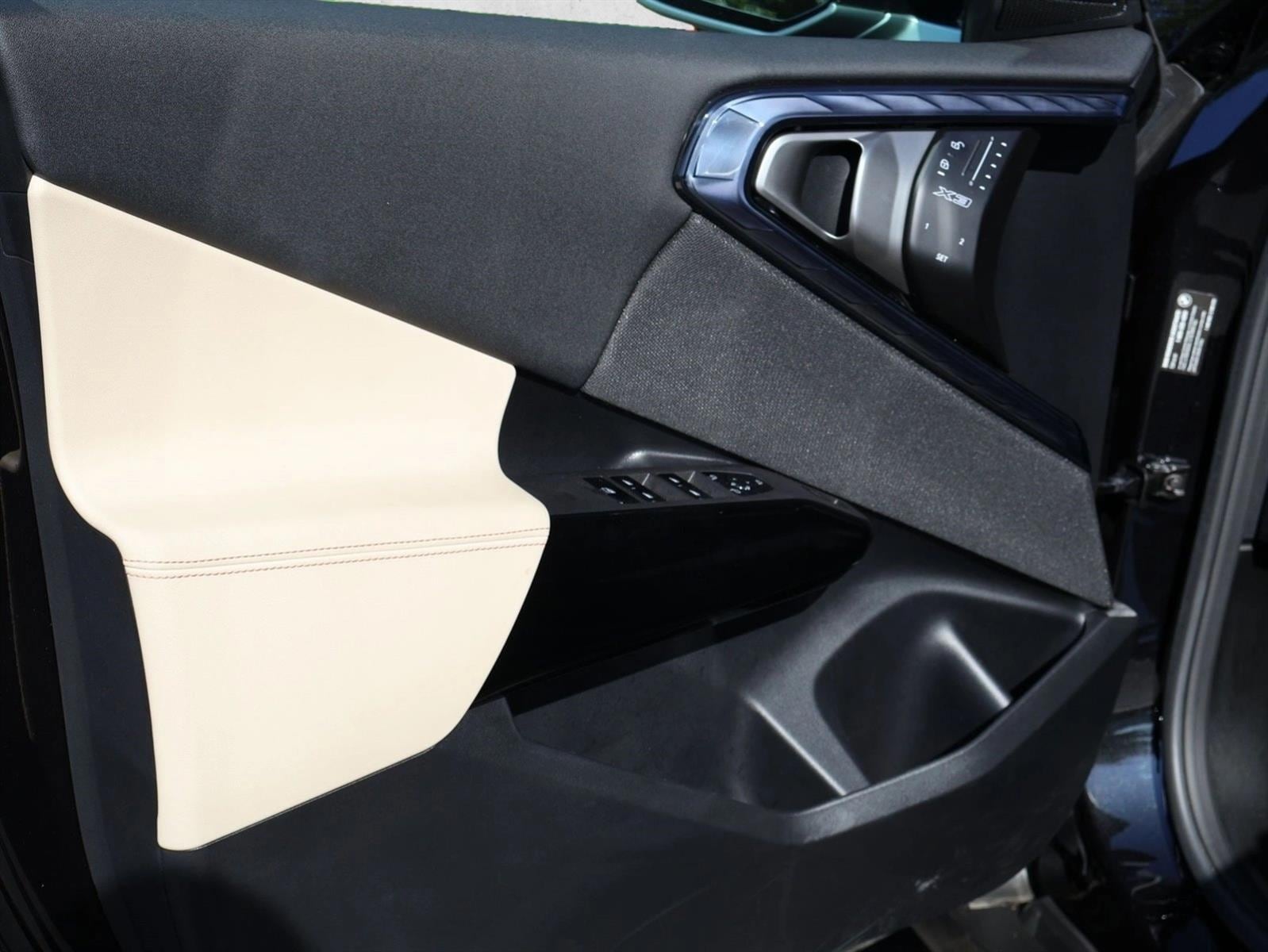 2026 BMW X3 30 - Photo 12