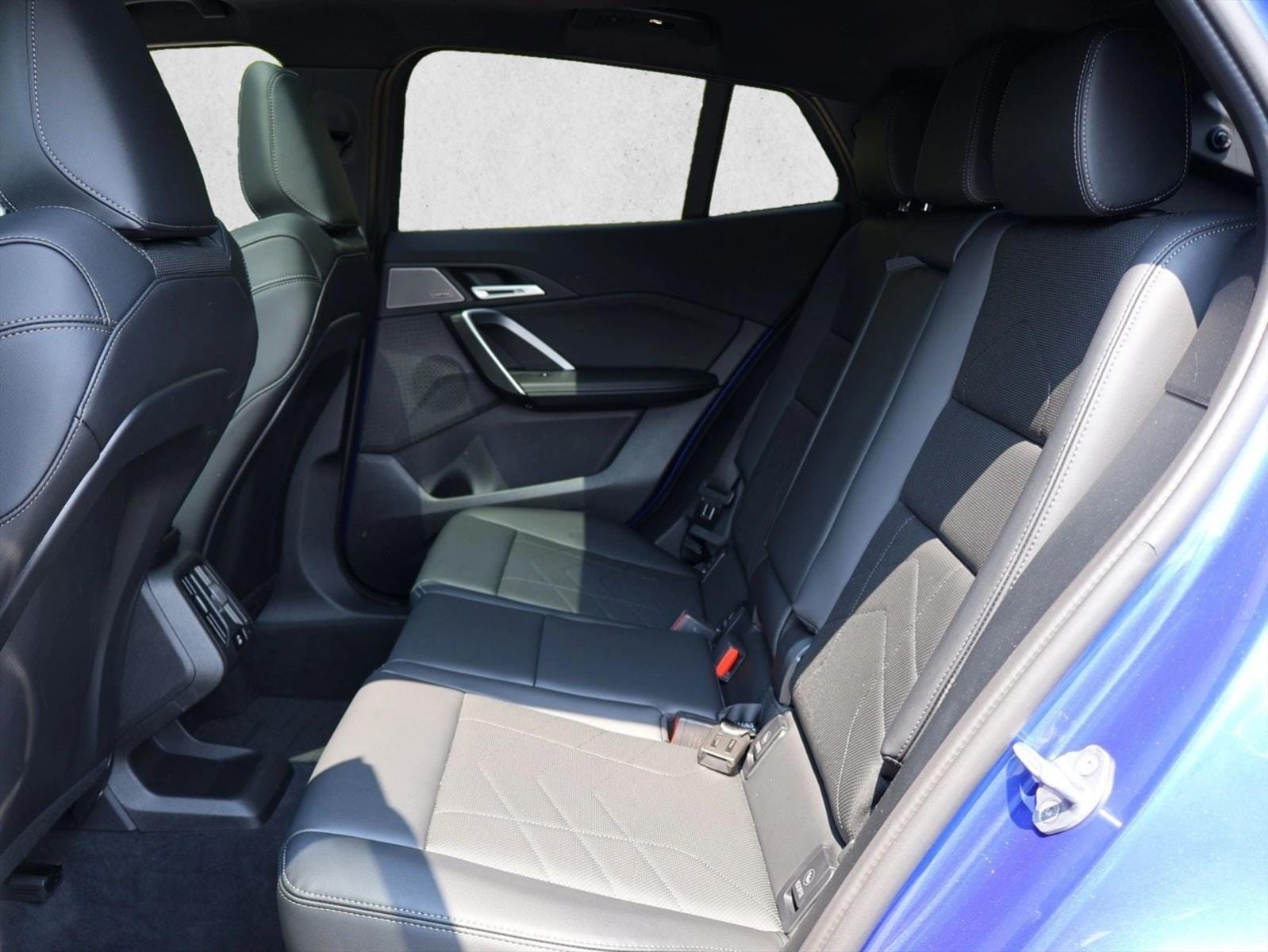 2026 BMW X2 28i - Photo 22