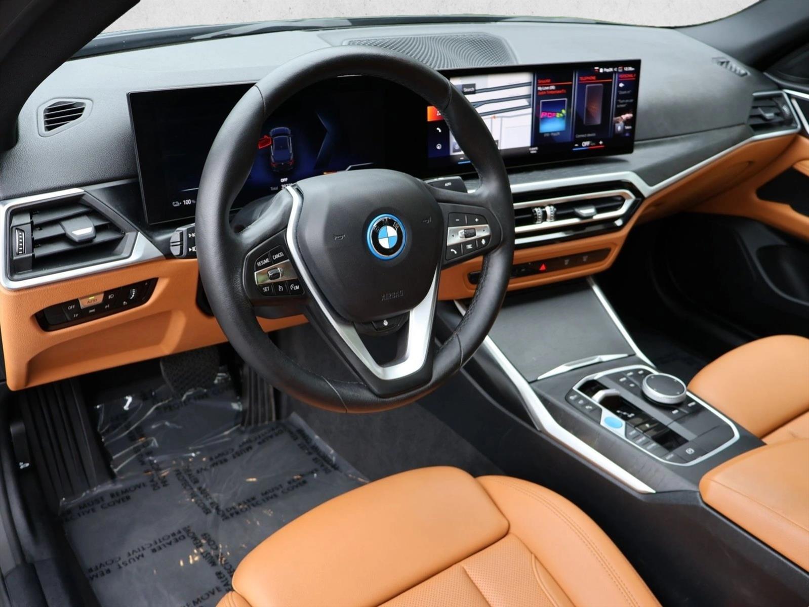 2023 BMW i4 35 - Photo 14