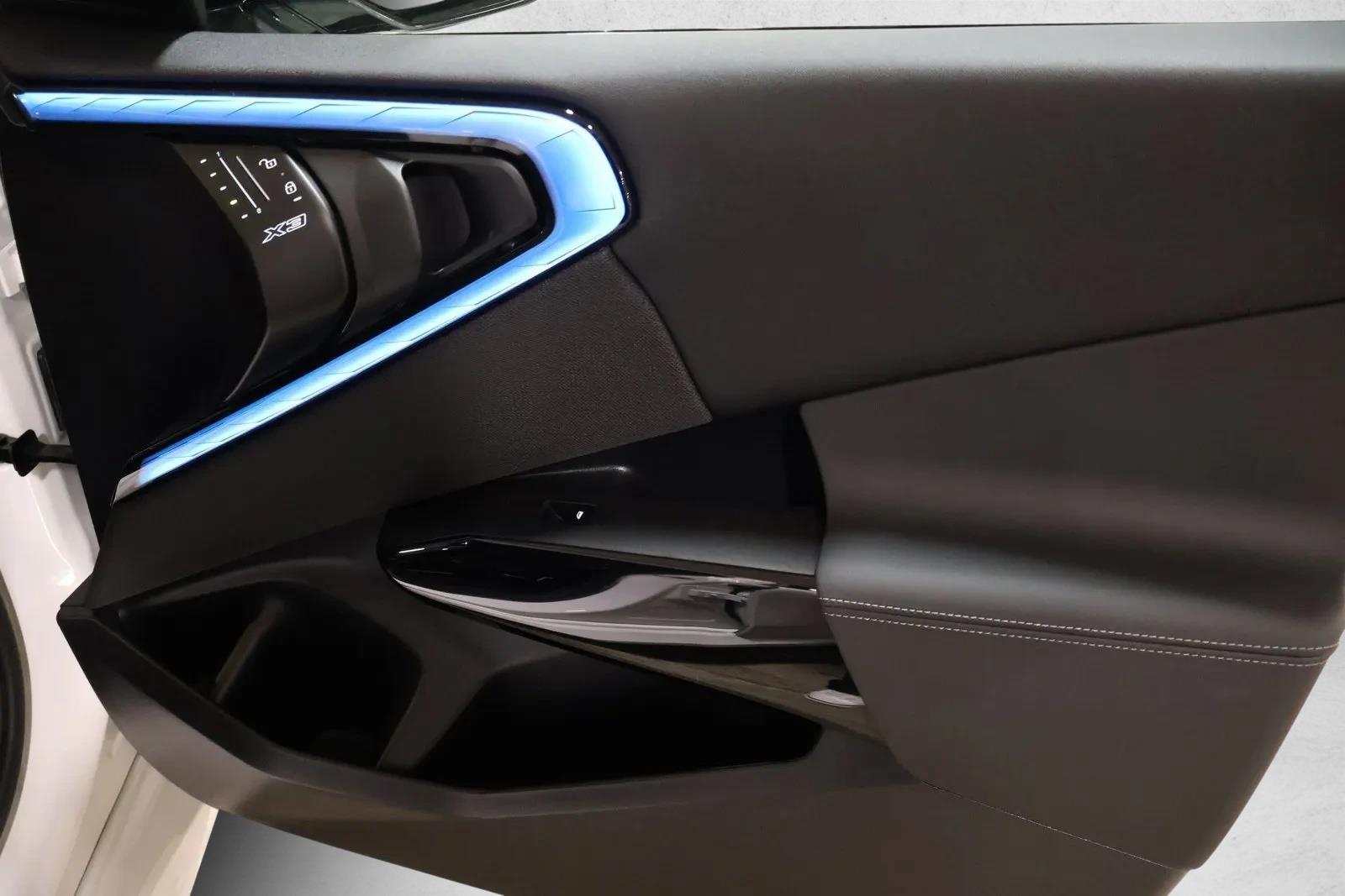 2025 BMW X3 M50 - Photo 23