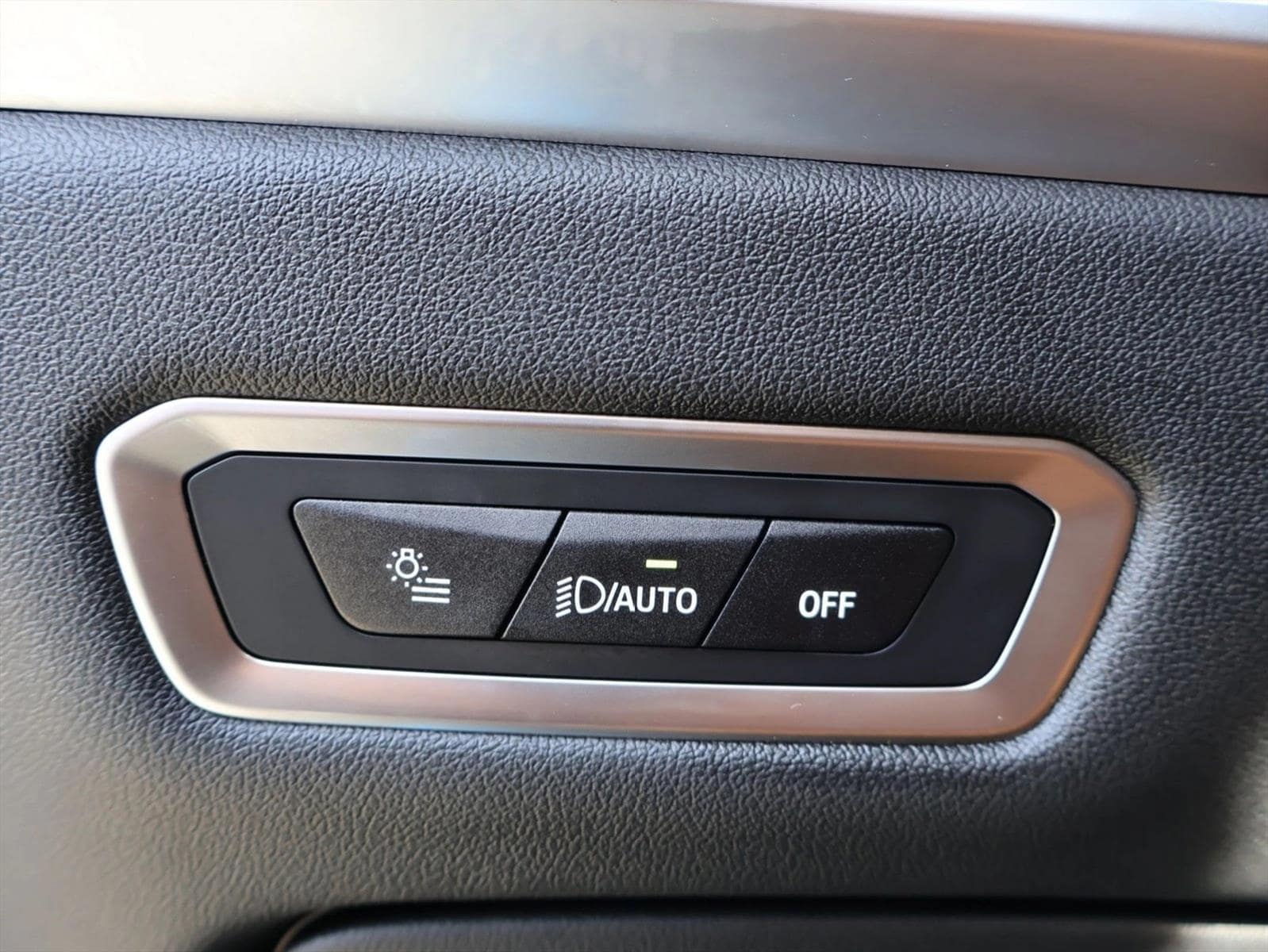 2026 BMW X7 40i - Photo 15