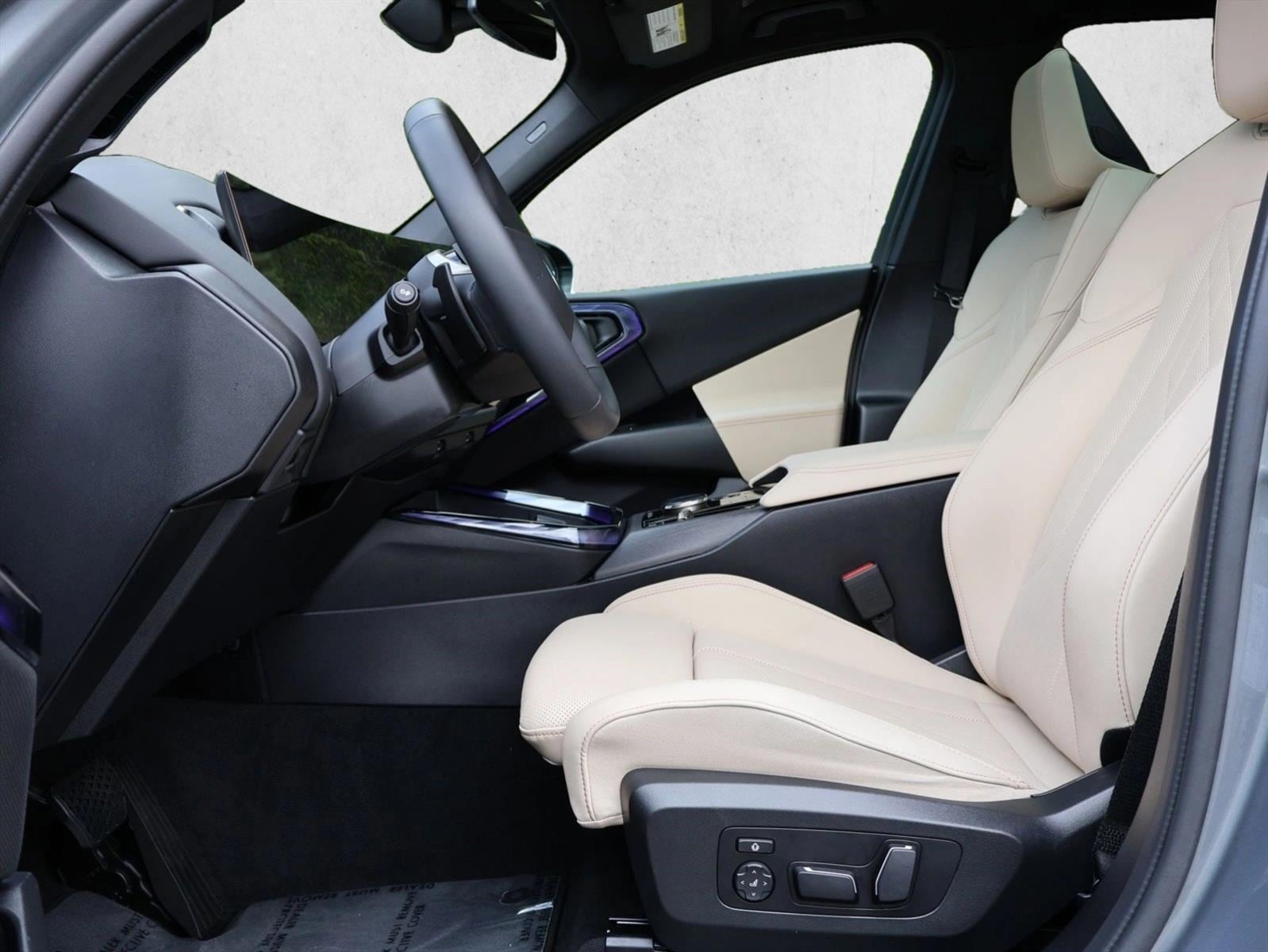2025 BMW X3 30 - Photo 21