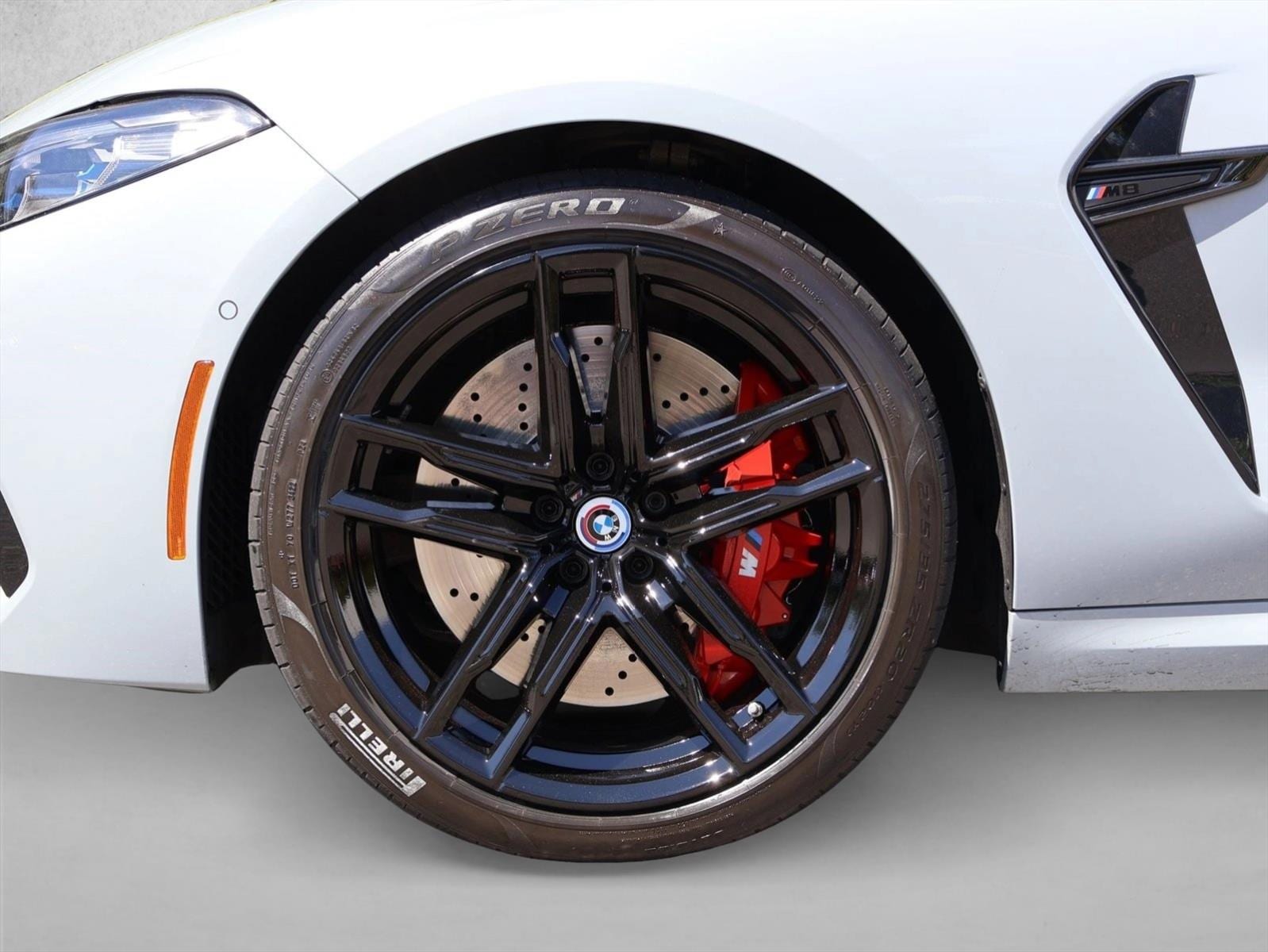 2023 BMW M8 Convertible Base - Photo 29