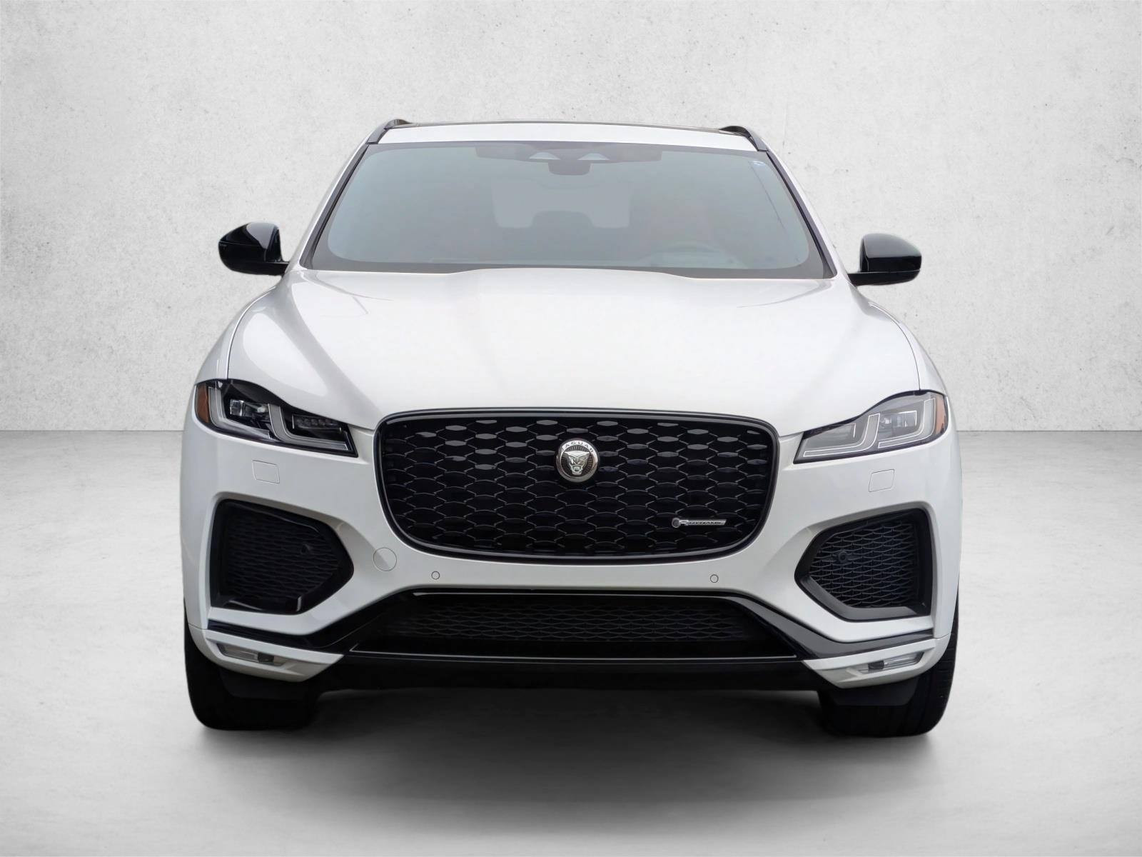 2024 Jaguar F-PACE P400 R-Dynamic S photo 2