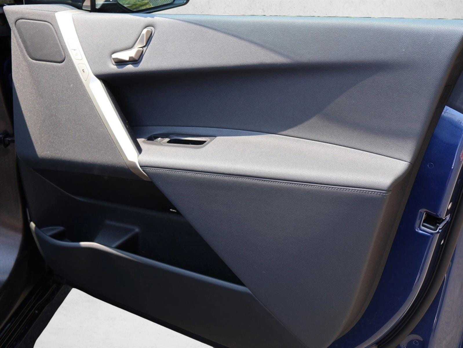 2023 BMW iX Base - Photo 25