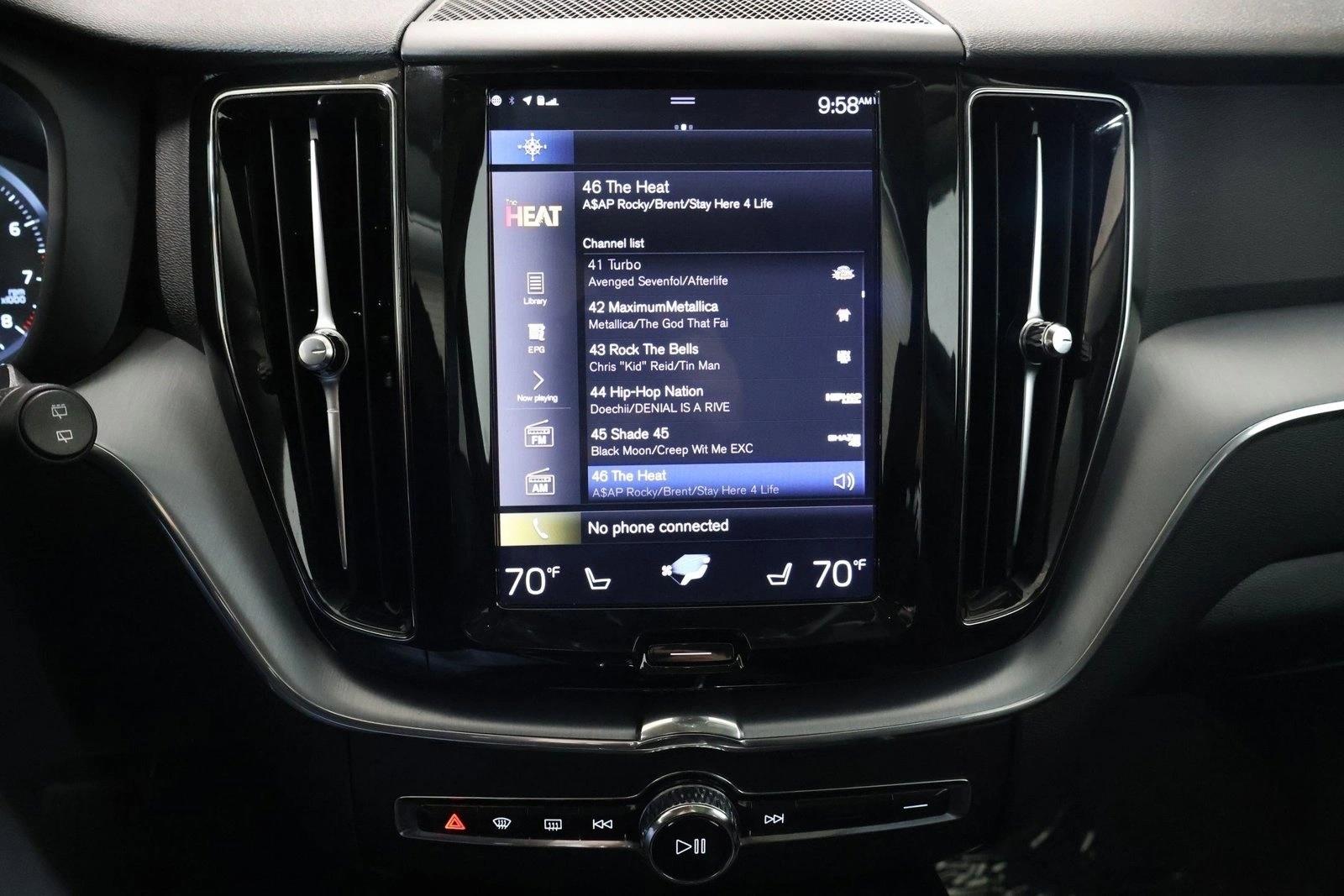 2019 Volvo XC60 Momentum - Photo 14