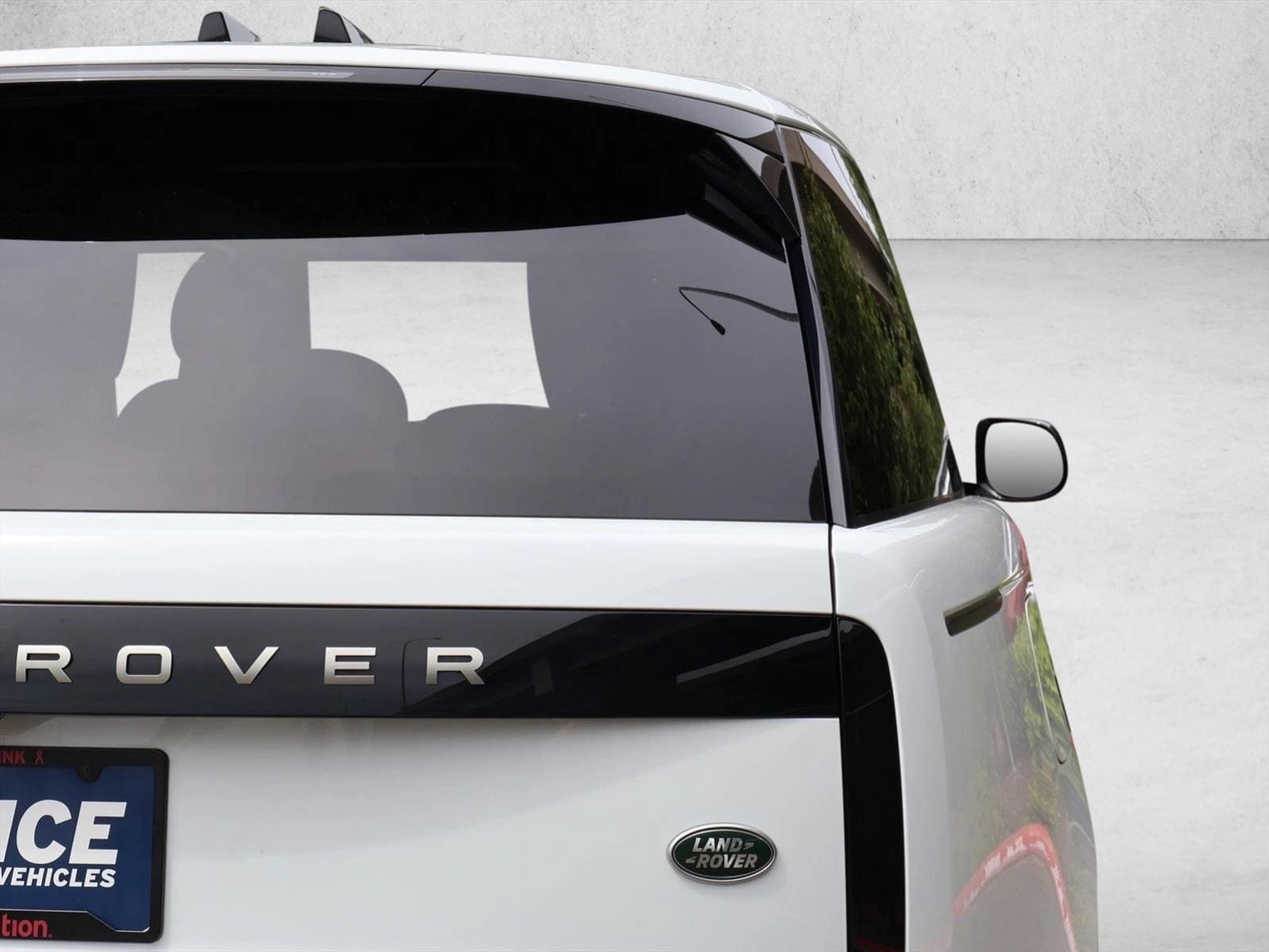 2023 Land Rover Range Rover SE - Photo 8
