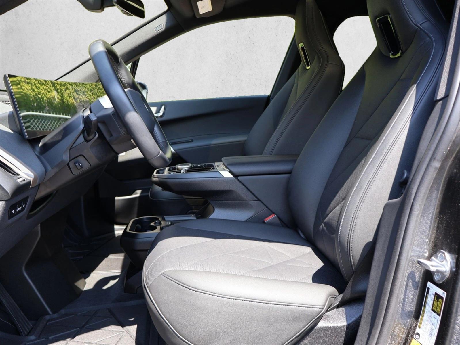 2023 BMW iX Base - Photo 21