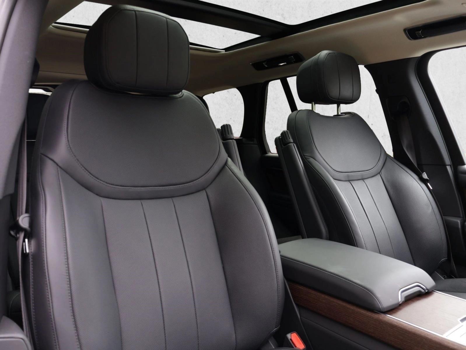 2023 Land Rover Range Rover SE - Photo 25