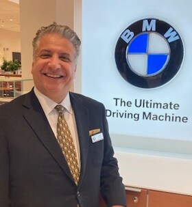 Staff member Sean Zabihi from ID_a6ddf46cd458