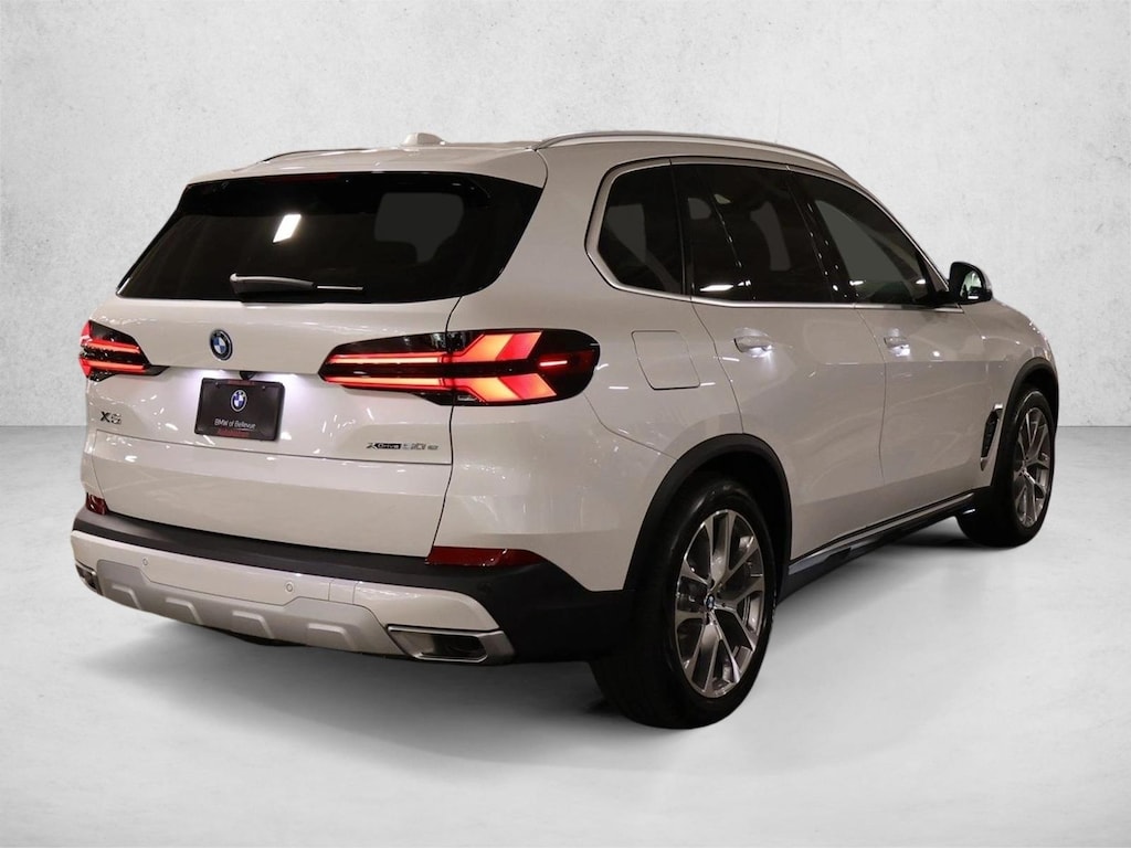New 2026 BMW X5 PHEV xDrive50e SUV