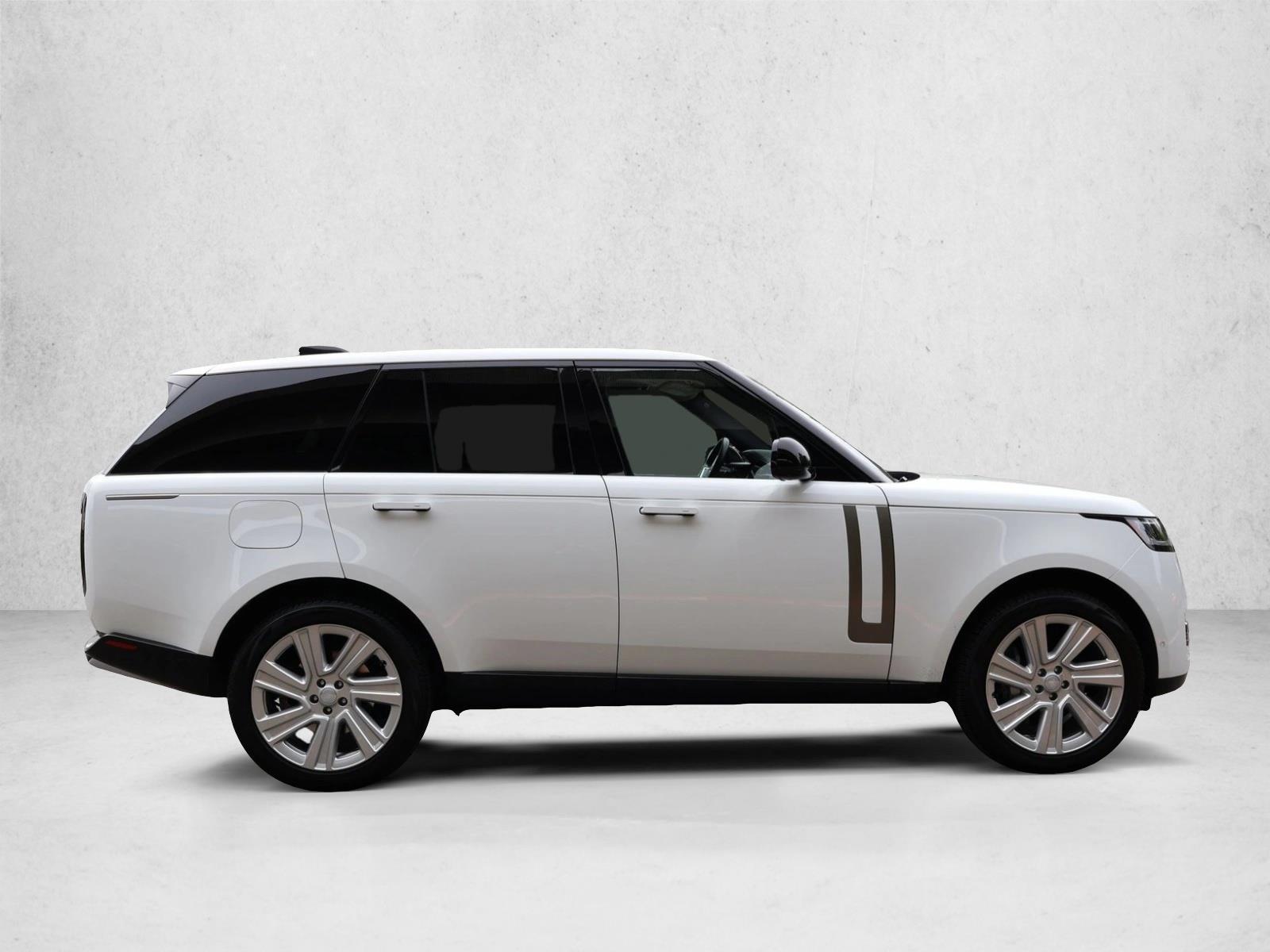 2023 Land Rover Range Rover SE - Photo 5