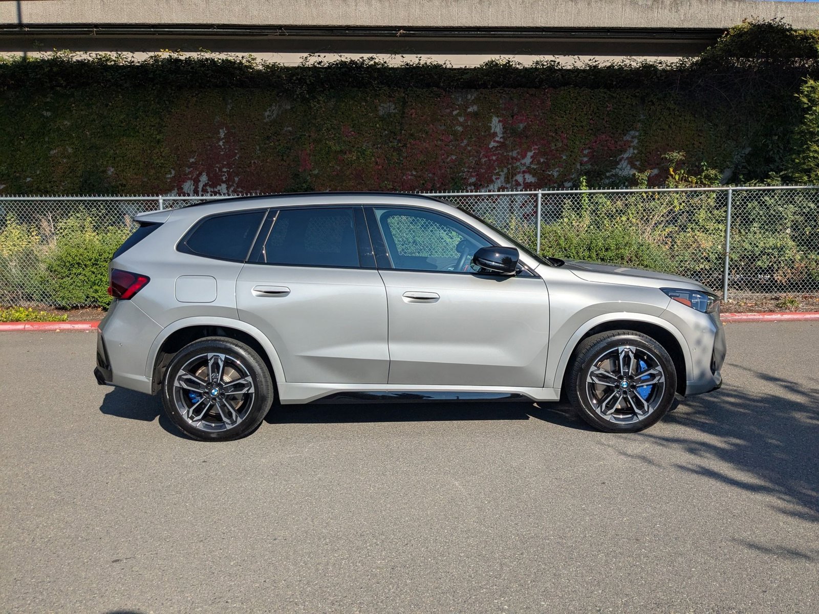 2025 Bmw X1 M35i photo 3