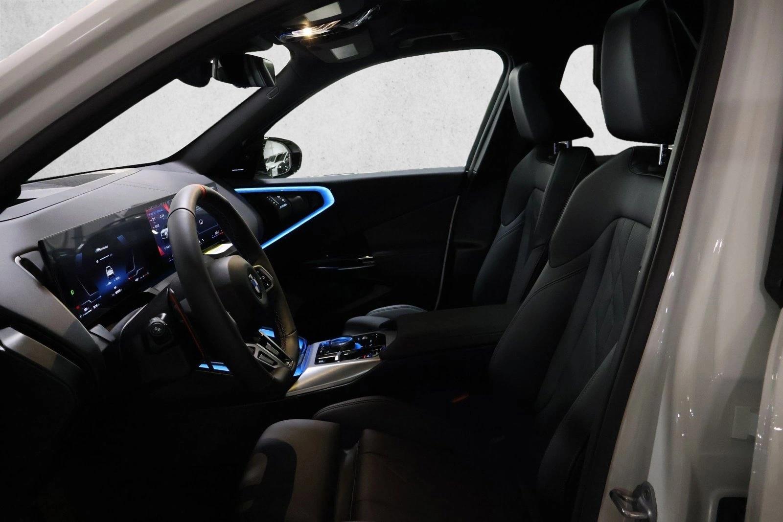 2025 BMW X3 M50 - Photo 17