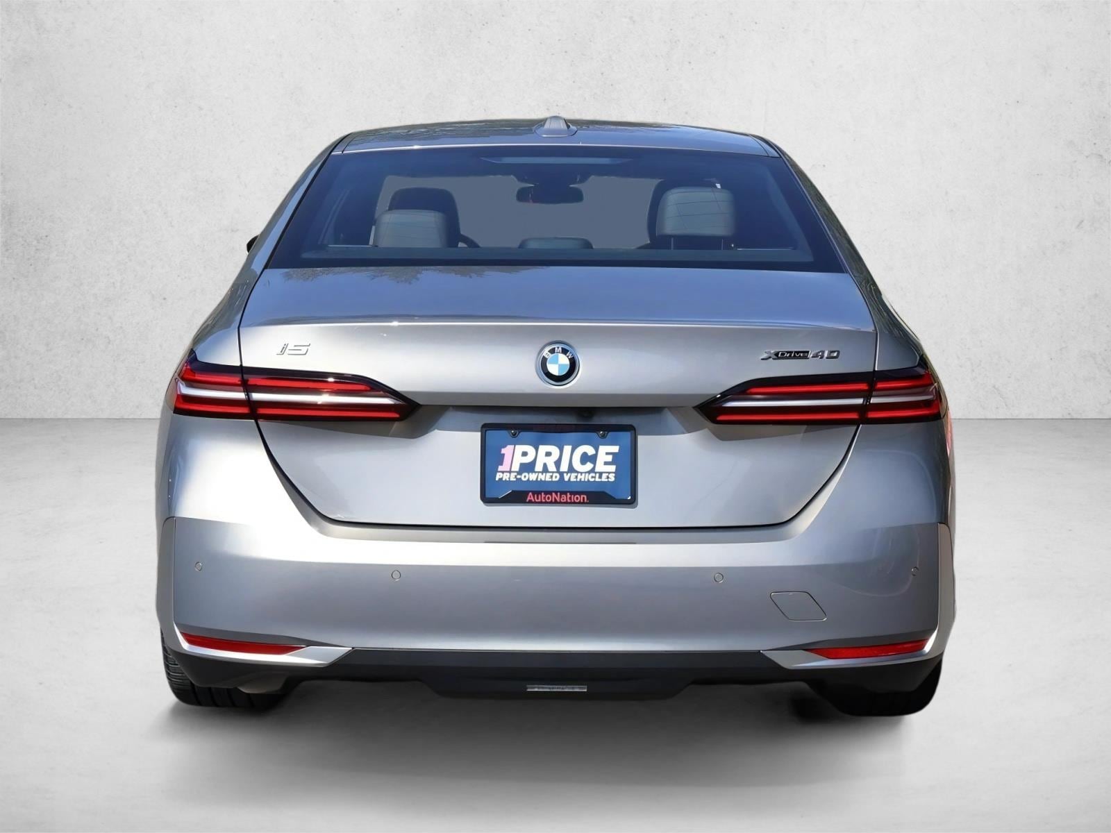 2026 BMW i5 40 - Photo 9