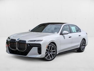 2025 BMW 750e