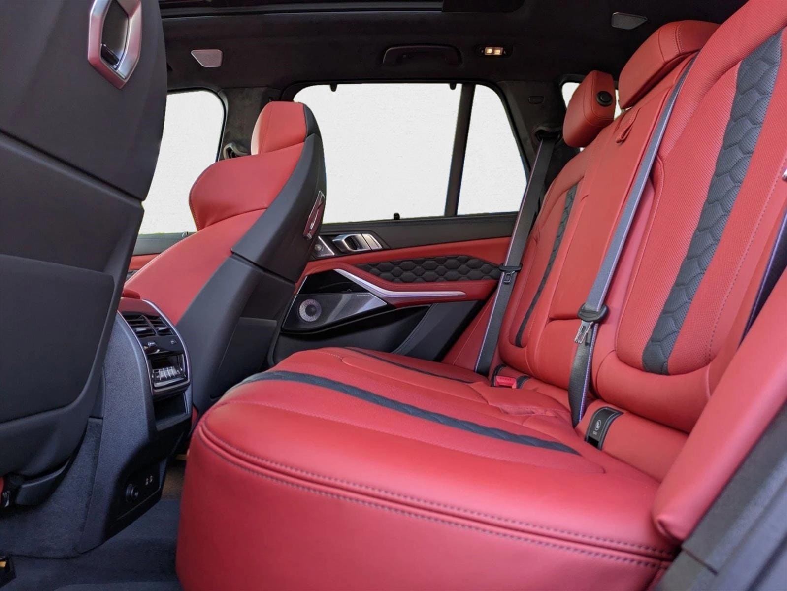 2026 BMW X5 M X5 M - Photo 17
