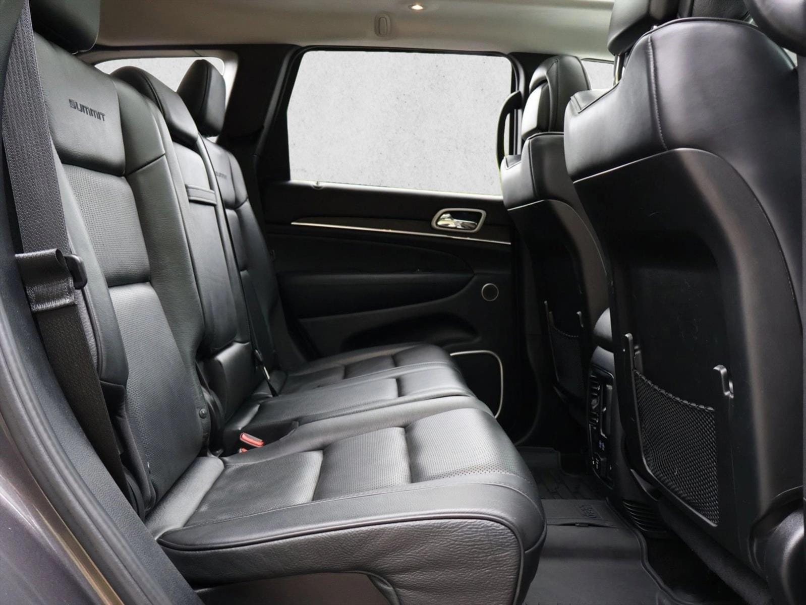 2018 Jeep Grand Cherokee Summit - Photo 29