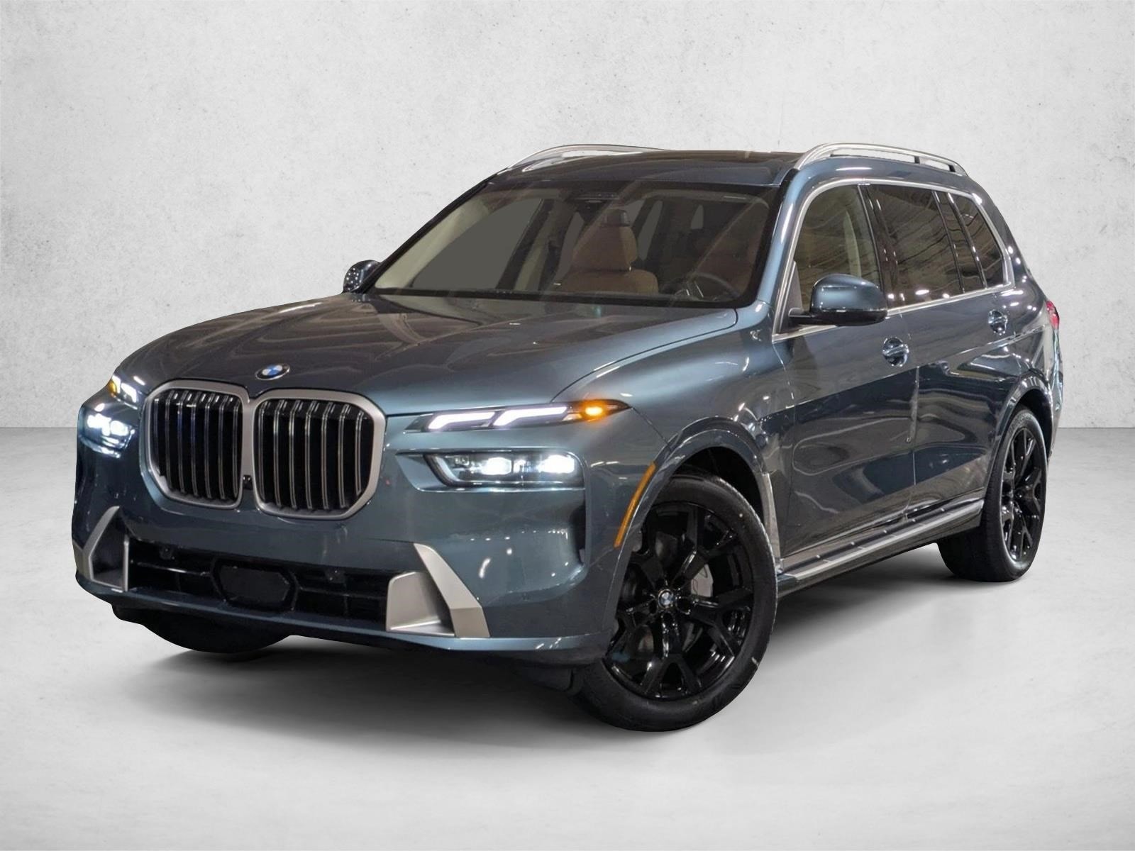 2026 BMW X7 40i's photo
