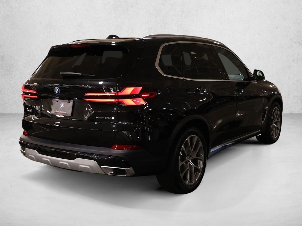 New 2026 BMW X5 PHEV xDrive50e SUV