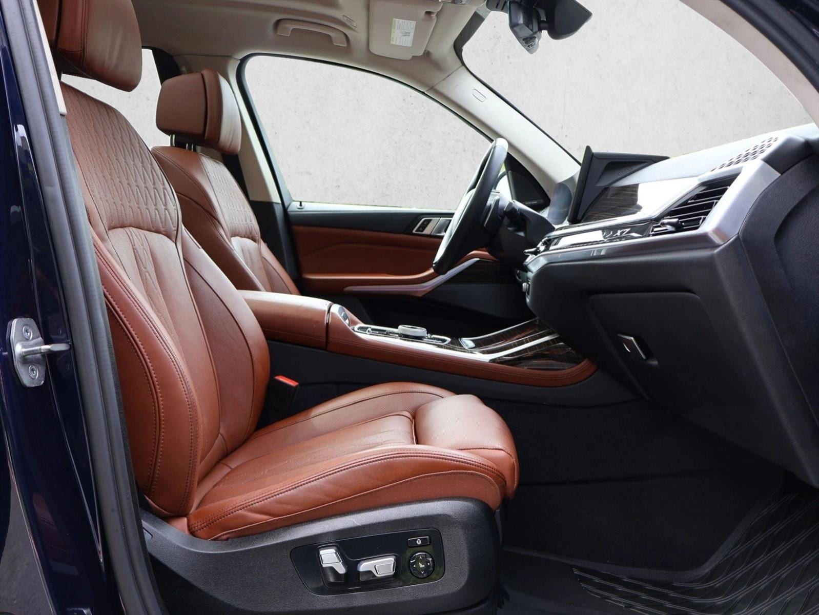 2023 BMW X7 40i - Photo 27