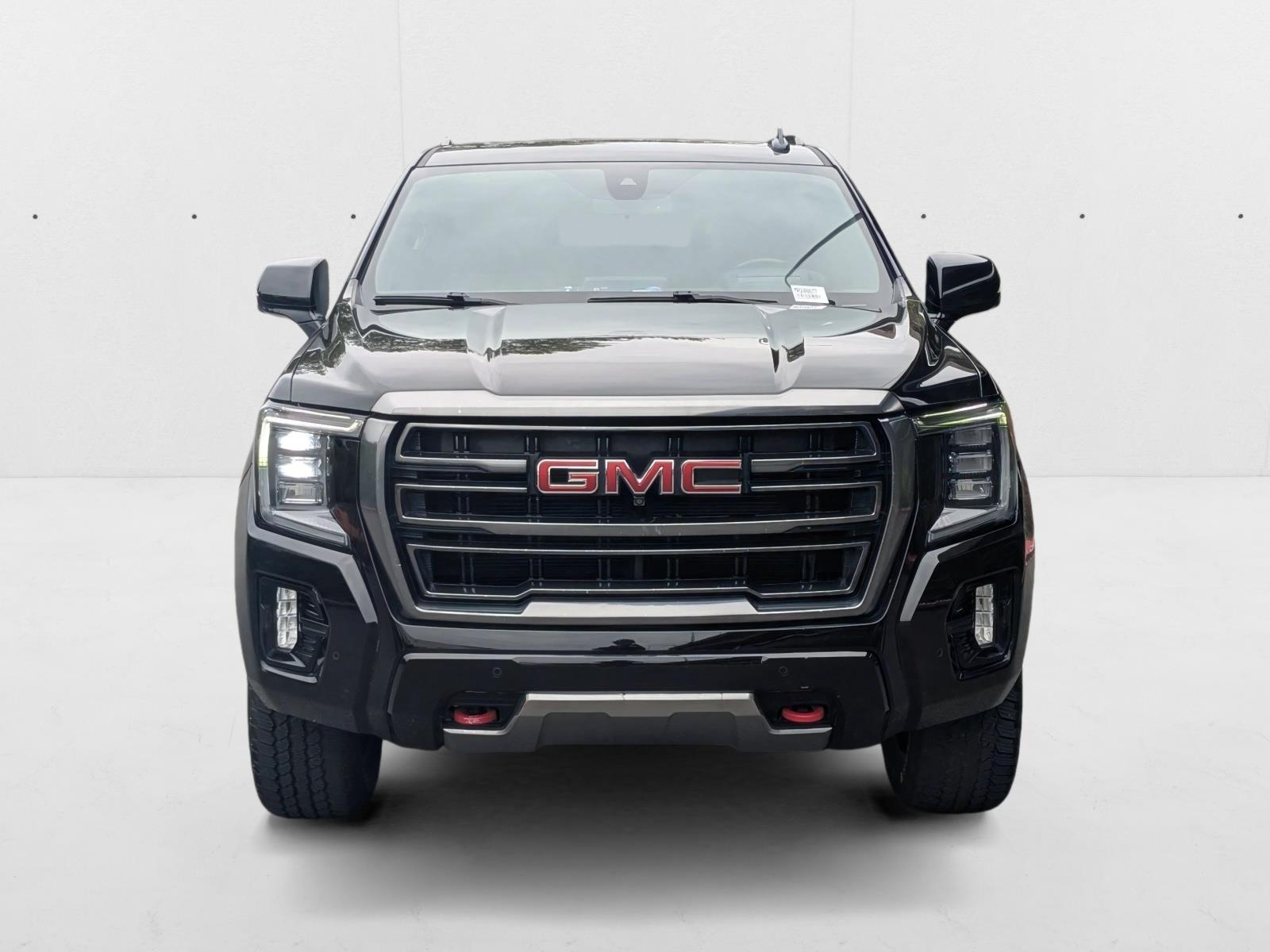 2021 Gmc Yukon AT4 photo 2