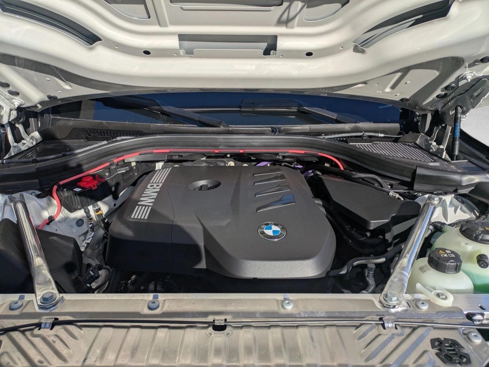2026 BMW X3 30 - Photo 18