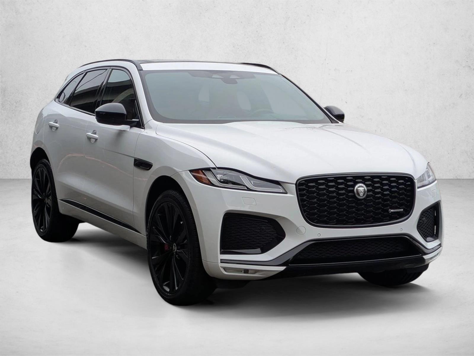2024 Jaguar F-PACE P400 R-Dynamic S photo 3