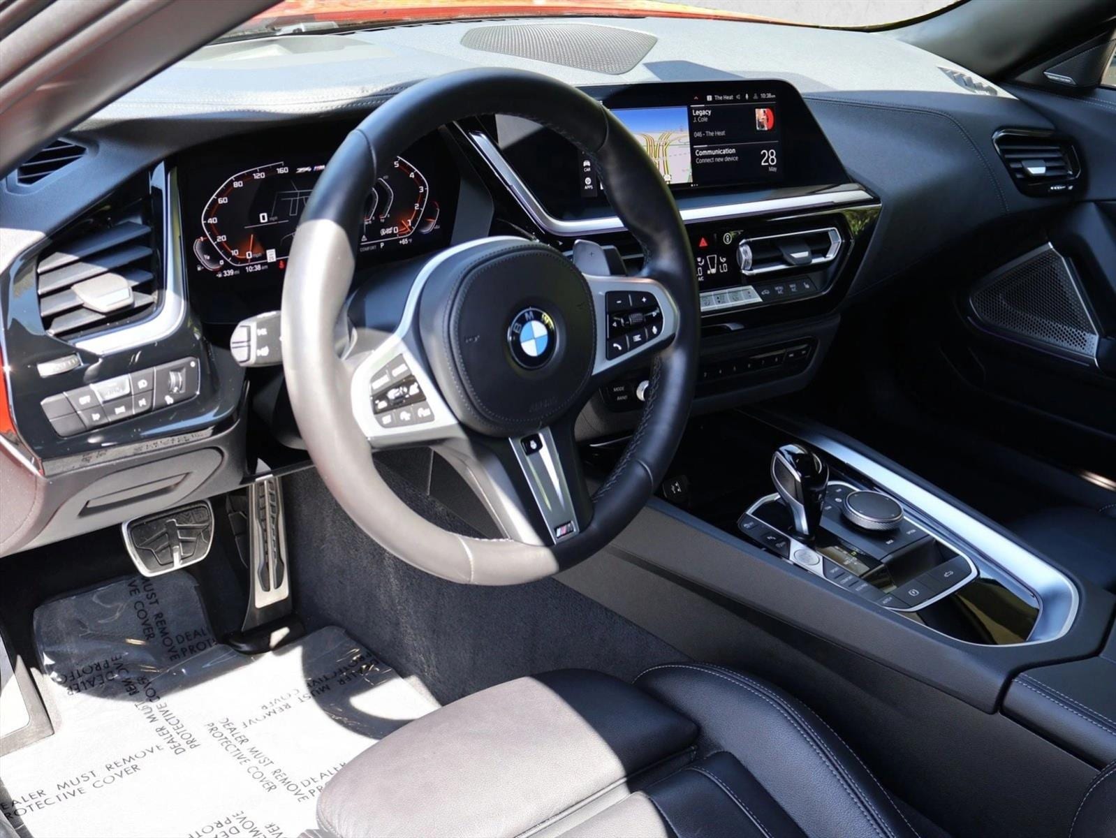 2025 BMW Z4 M40i - Photo 14