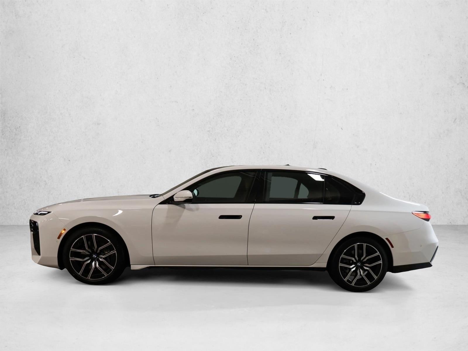 2025 BMW 7 Series 740i - Photo 11