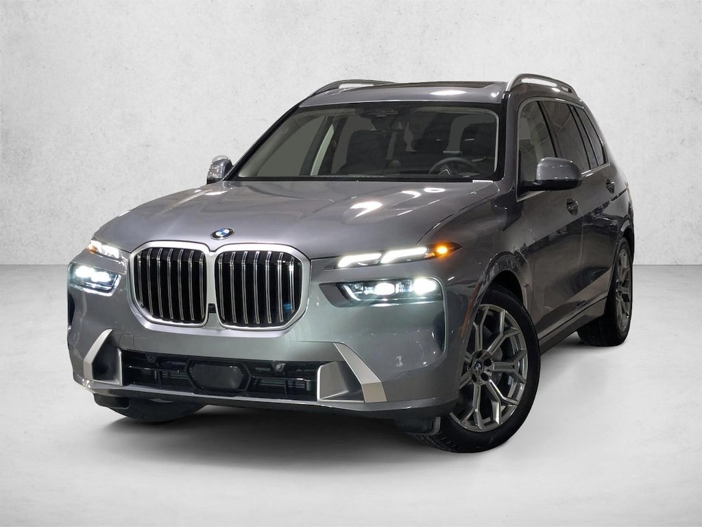 New 2026 BMW X7 xDrive40i SUV