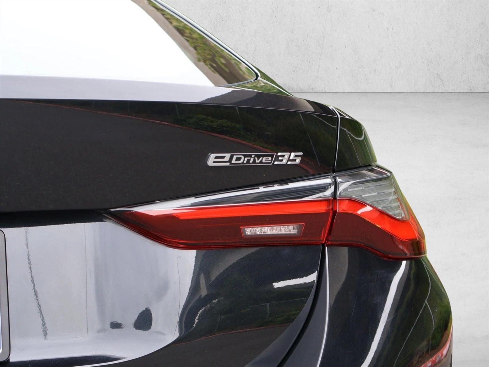 2023 BMW i4 35 - Photo 8