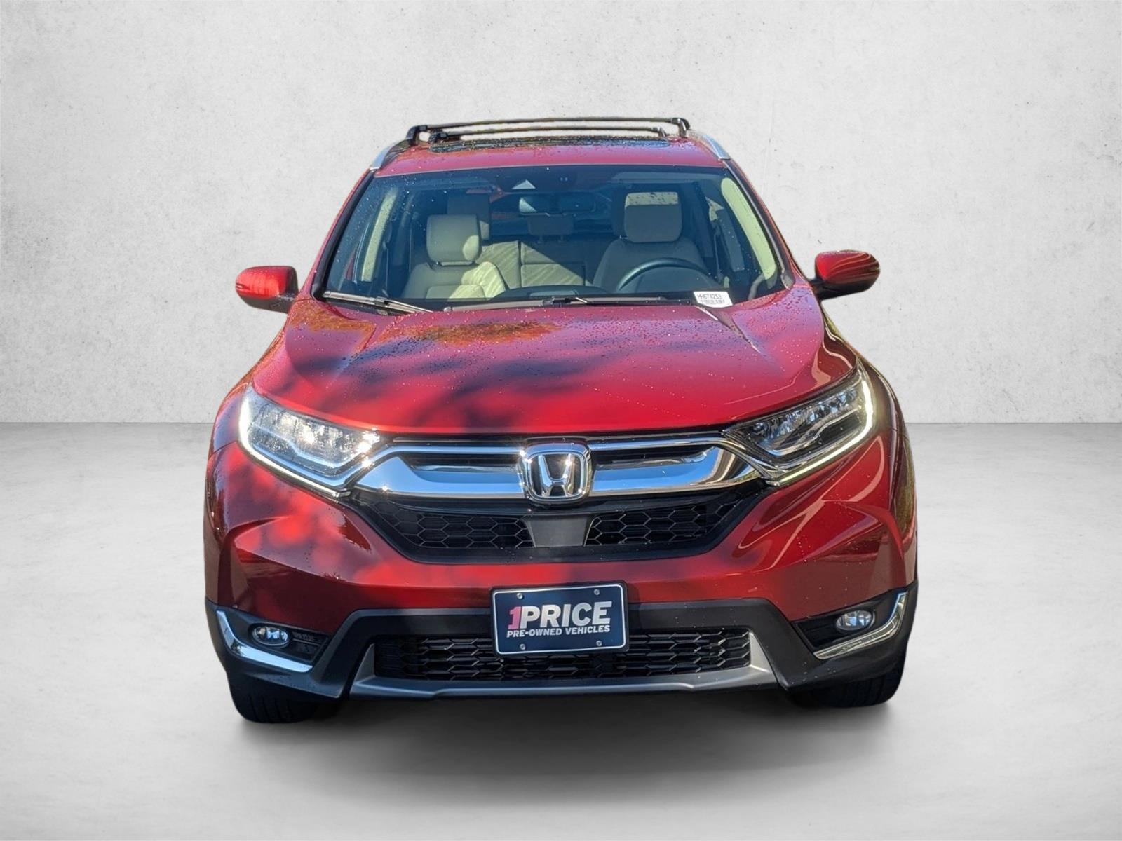 2017 Honda CR-V Touring photo 2