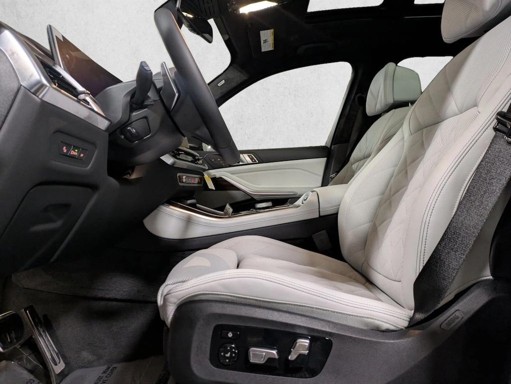 New 2026 BMW X5 PHEV xDrive50e SUV