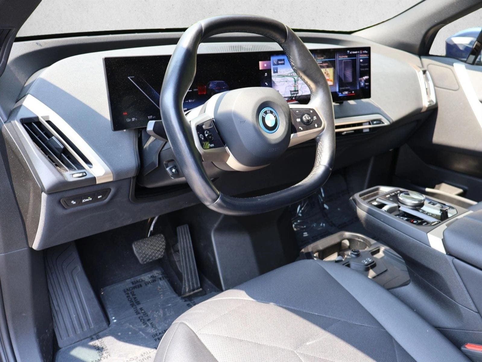 2023 BMW iX Base - Photo 13