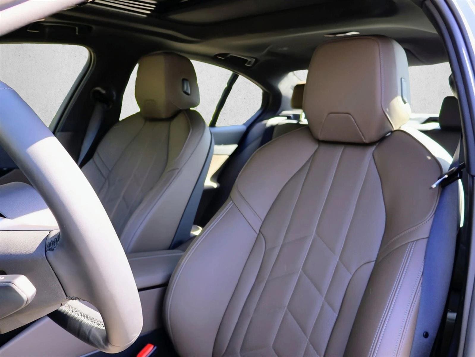 2026 BMW i5 40 - Photo 13