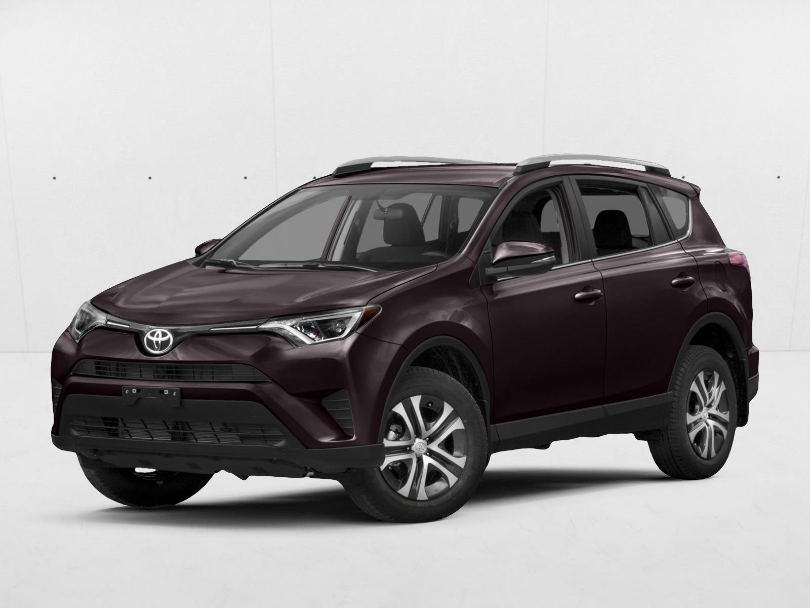 2017 Toyota RAV4 LE's photo