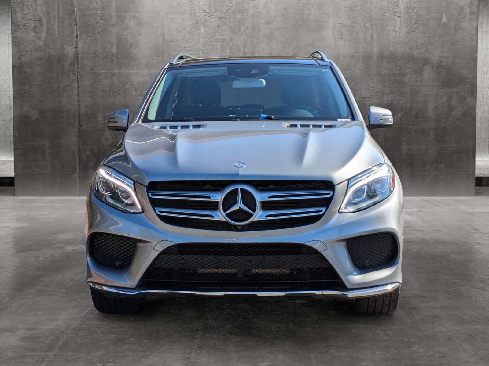 Used 2016 Mercedes-Benz GLE-Class GLE400 with VIN 4JGDA5GB4GA654048 for sale in Bellevue, WA