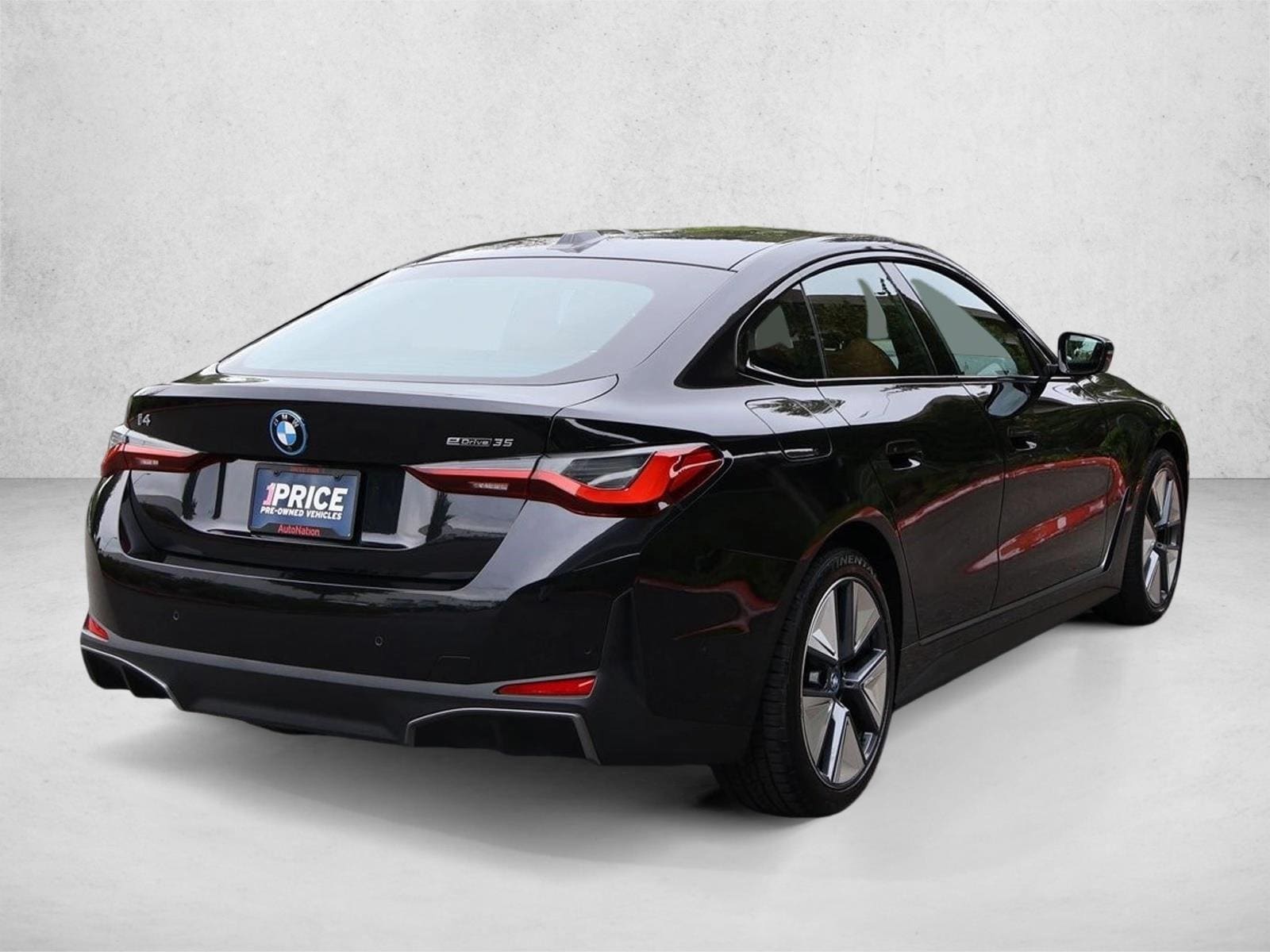 2023 BMW i4 35 - Photo 6