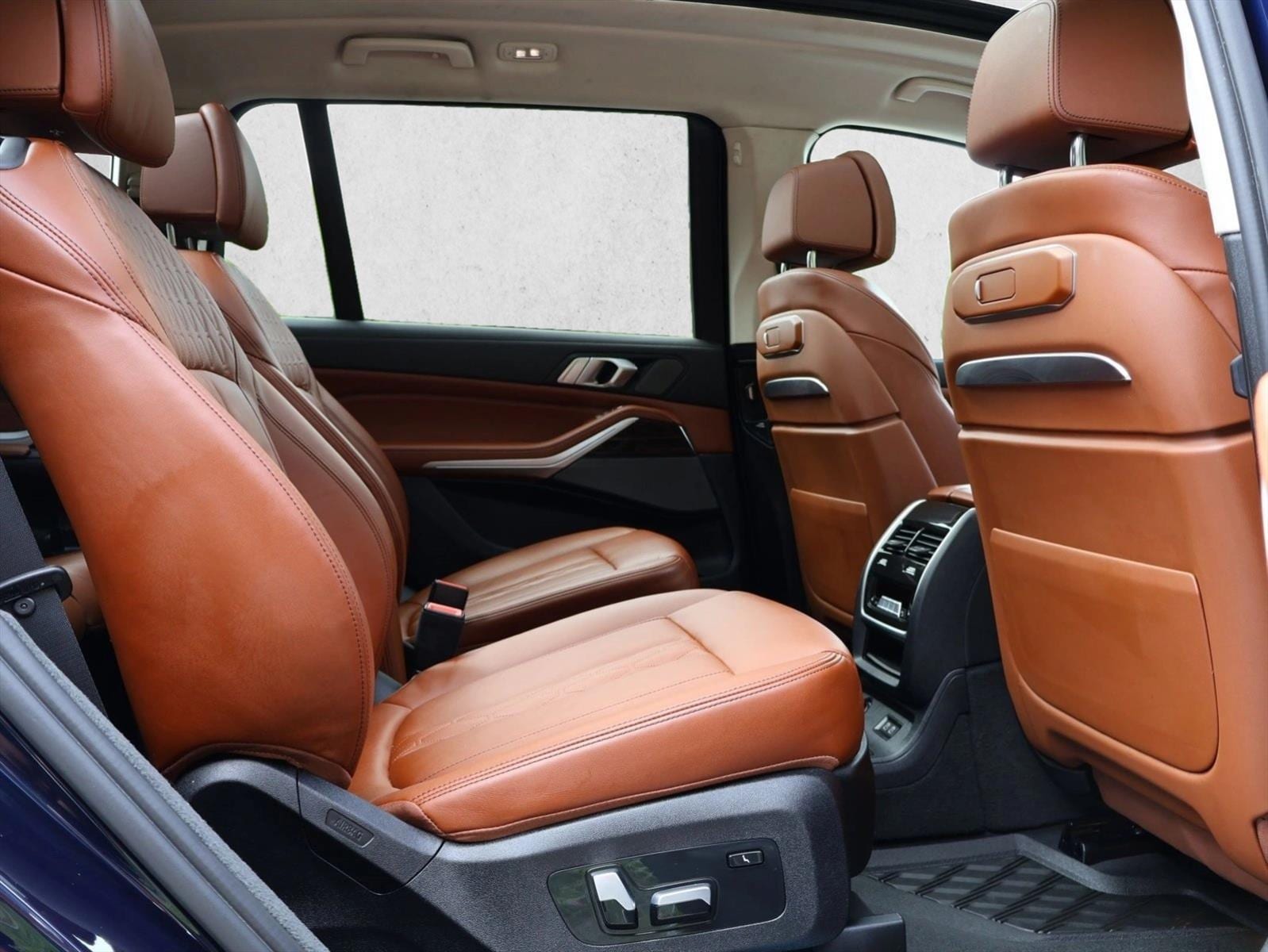 2023 BMW X7 40i - Photo 24